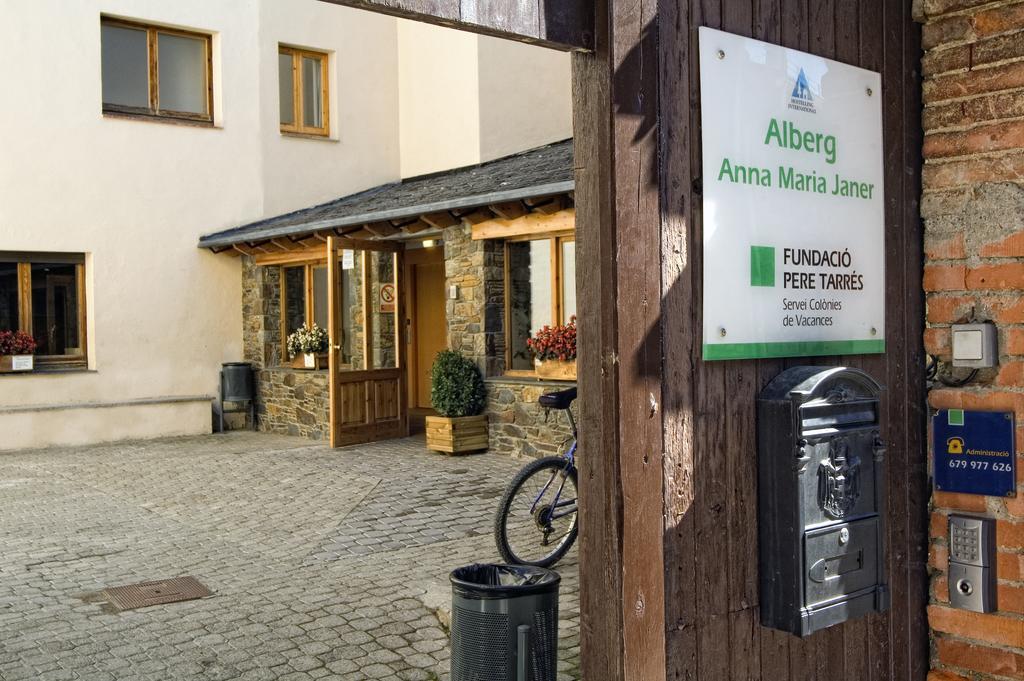 Alberg Anna Maria Janer Llivia Dış mekan fotoğraf