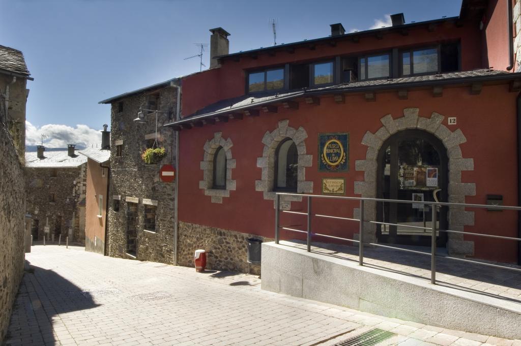 Alberg Anna Maria Janer Llivia Dış mekan fotoğraf